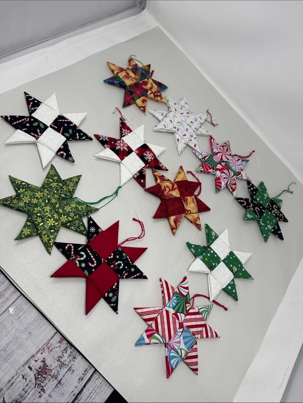 HANDMADE FOLDED FABRIC FOLDED STARS CHRISTMAS ORNAMENTS QUILT LOT OF 11 BOHO